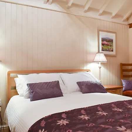 Ash Garth Дом отдыха *