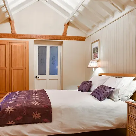 Holiday home Ash Garth